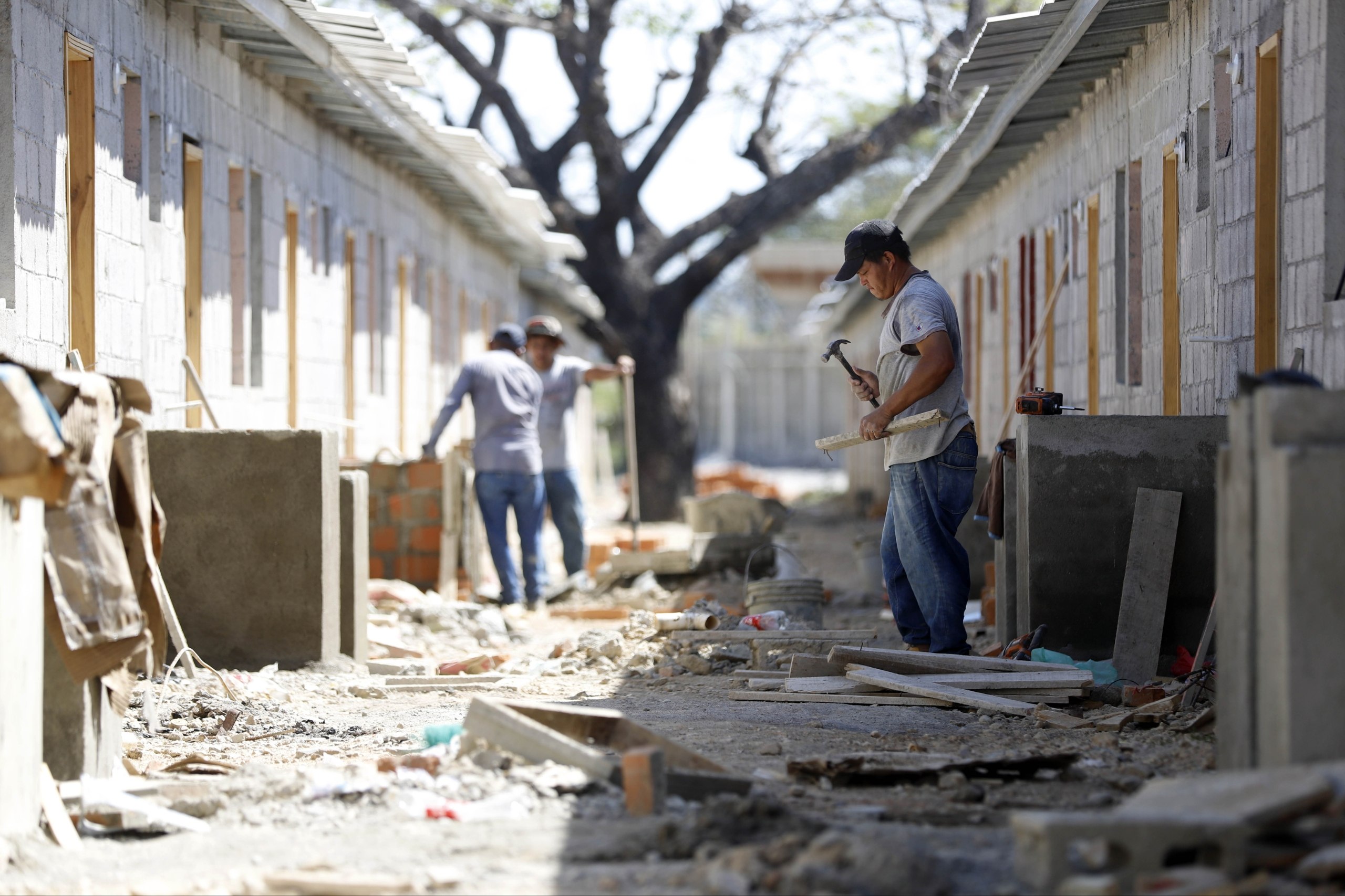 El financiamiento contempla proyectos habitacionales, aunque los interesados deberán cumplir  los requisitos establecidos por las instituciones financieras.