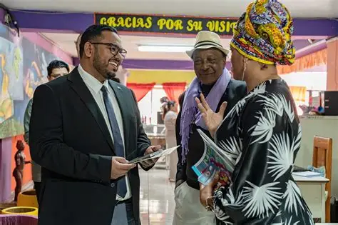 El ministro de Cultura, Yasser Handa