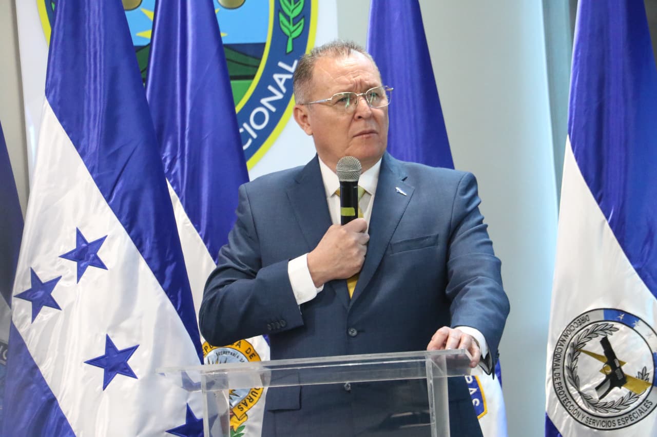 secretario de Seguridad, Gerson Velásquez Aguilera