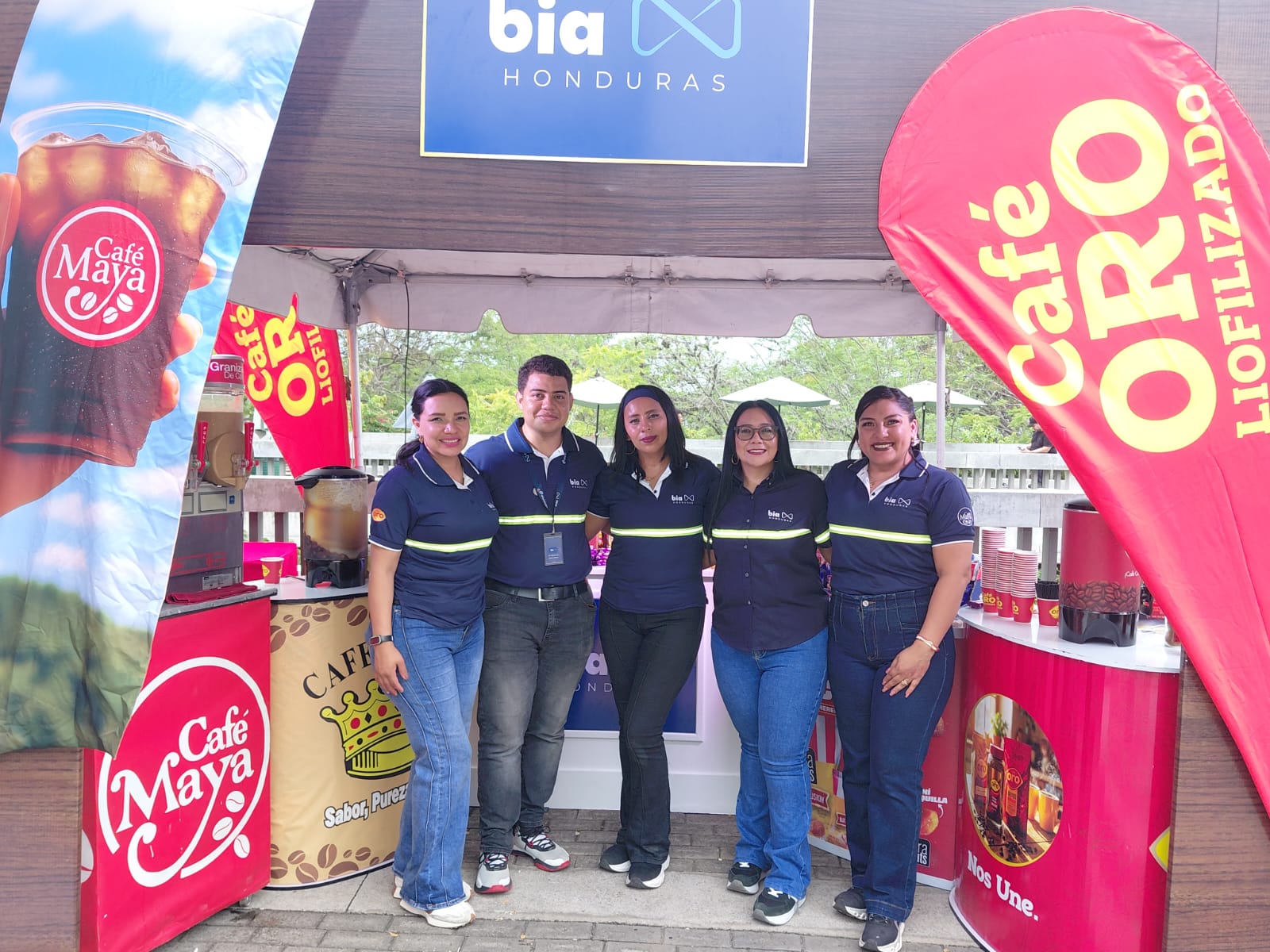 En la presentacion estaban presentes marcas y productos que vende BANASUPRO