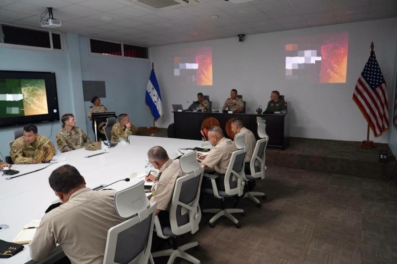Honduras y Estados Unidos coordinan acciones militares contra el crimen organizado transnacional