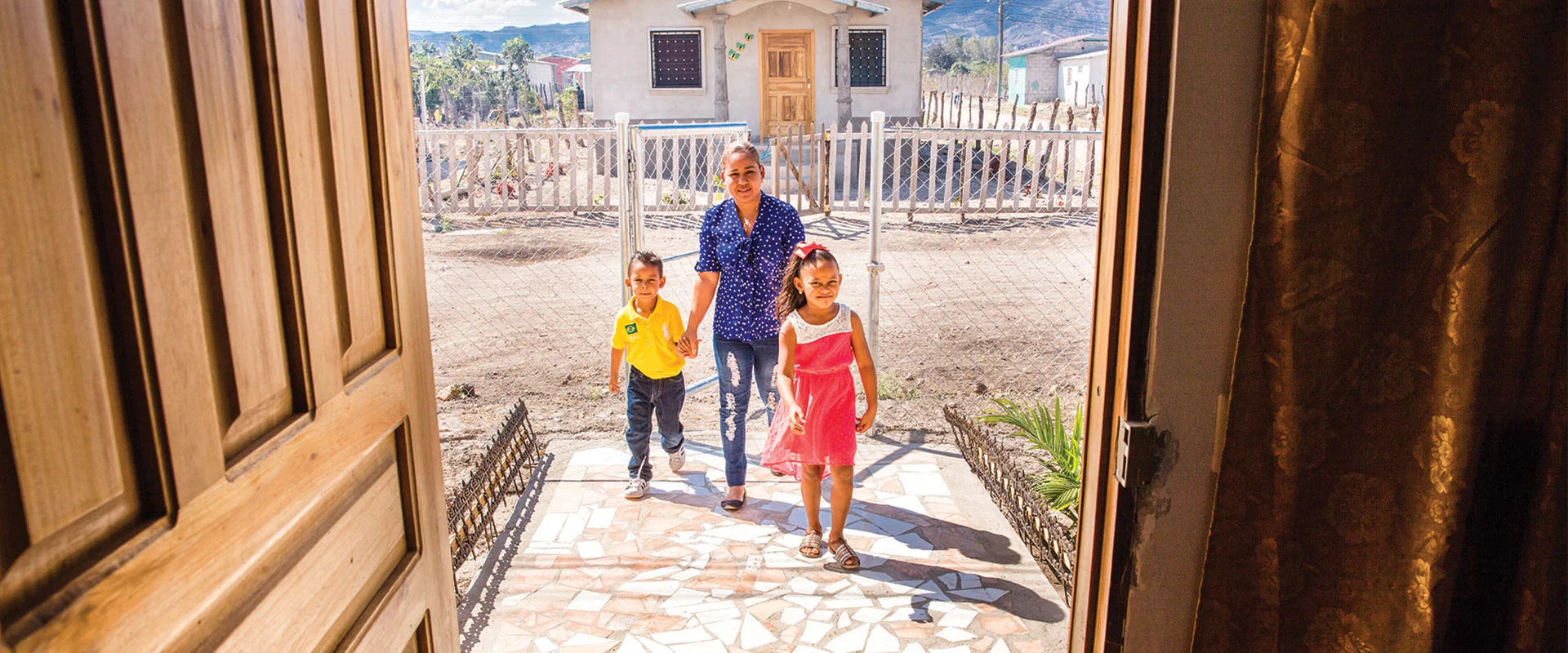 2.	Los mecanismos de financiamiento pretenden facilitar la compra de una casa y mejorar las condiciones habitacionales