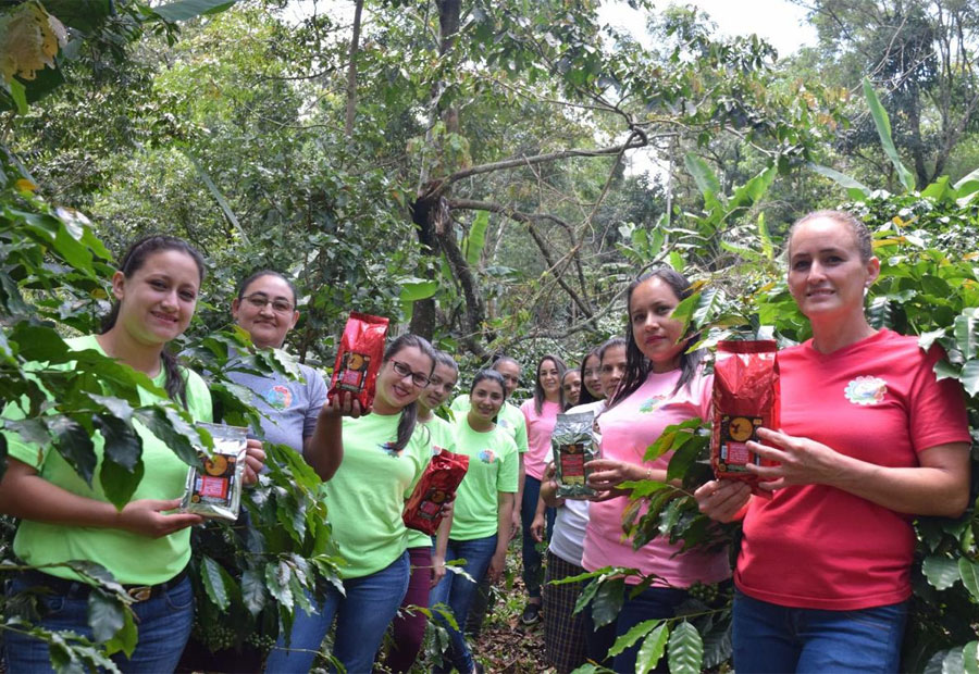mujeres de la comunidad de las Capuchas, del municipio de san Pedro, en Copán.
