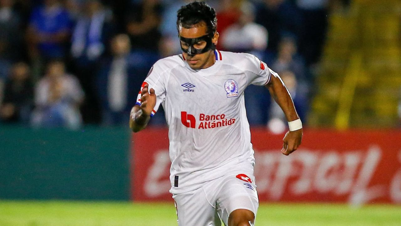 Edwin Rodríguez, intentó cuatro regates ante el CS Cartaginés, más que cualquier otro jugador de su equipo. Además, suma 21 regates exitosos en la Copa Centroa