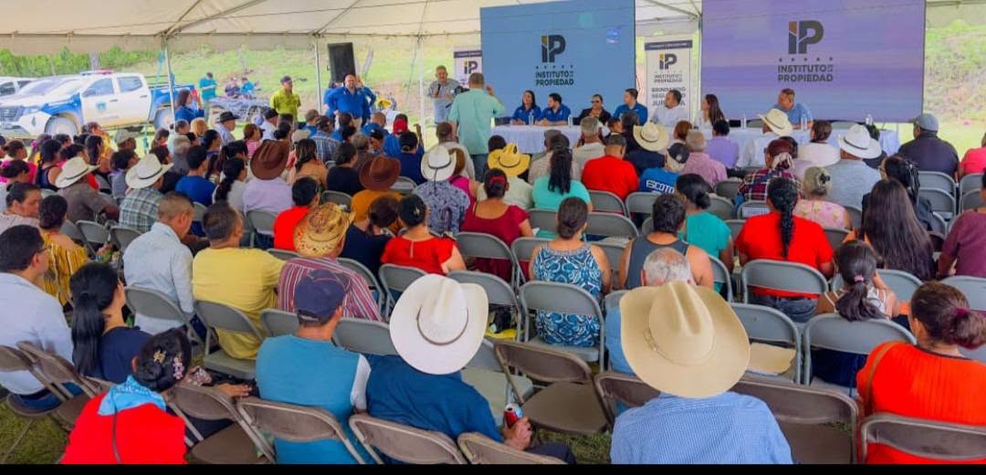 Más de 5,000 familias y centros educativos podrían recibir títulos de propiedad en Honduras en 2026