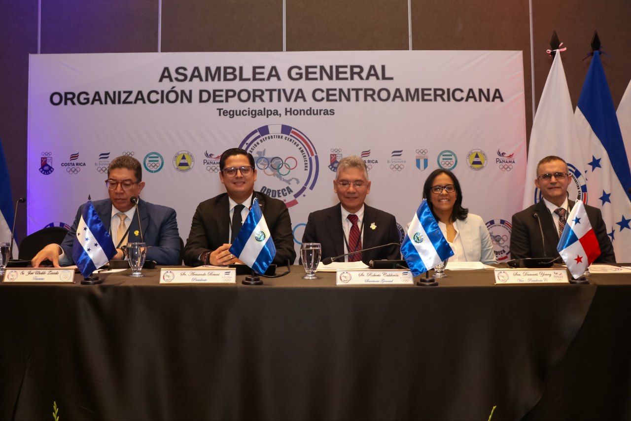 Autoridades deportivas de la región