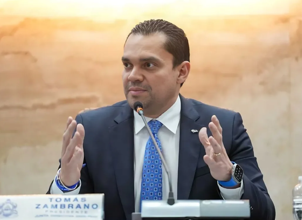 Presidente del Congreso Tomas Zambrano
