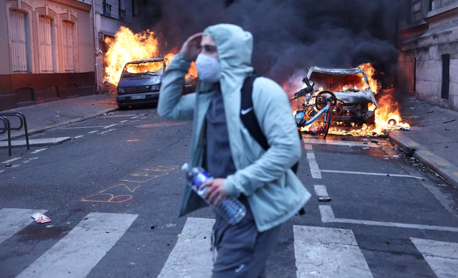 Fracia toma medidas extremas para mantener la gobernabilidad