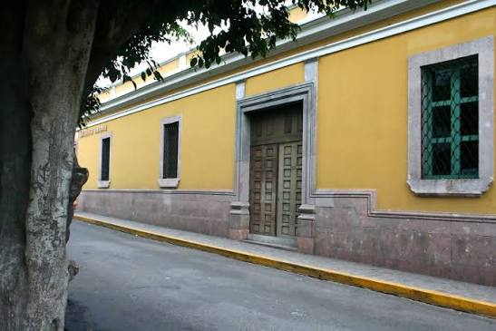 La Biblioteca Nacional de Honduras "Juan Ramón Molina" es la más antigua de Honduras.