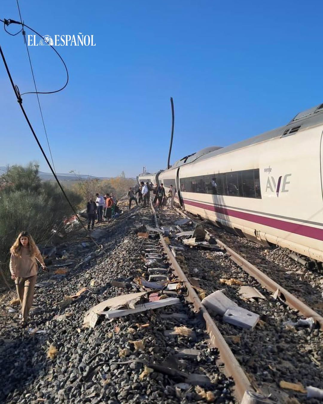 1. El accidente ferroviario cerca de Urda provocó el descarrilamiento de varios vagones y la suspensión temporal de los viajes entre Madrid y Andalucía.