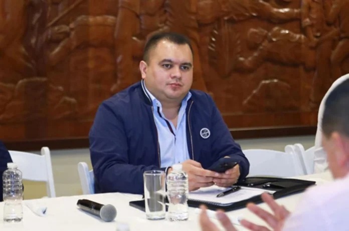 El secretario privado, Luis Castro, no descarta más cambios en el gabinete de Gobierno